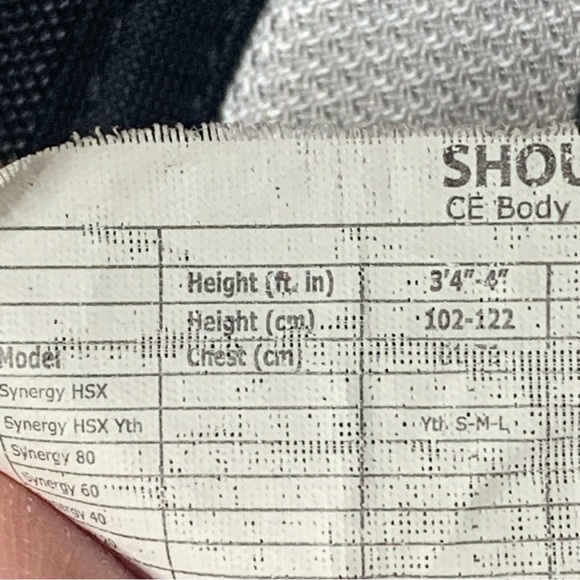 Easton Youth Synergy HSX Ice Hockey Shoulder Pads - Picture 13 of 13